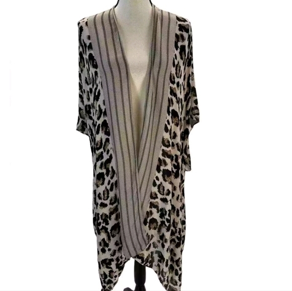 Leopard Pattern Open Front Kimono Cardigan One Size Drapey Boho - Picture 1 of 6